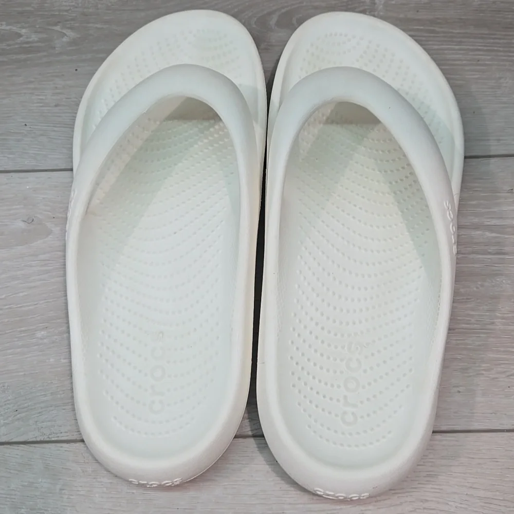 Crocs Mens Thong Rubber White Crocs Flip Flops Sandals Shoes Sz 11